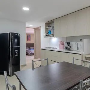 2br Parqueadero Y Piscina 202 Apartamento Medellín